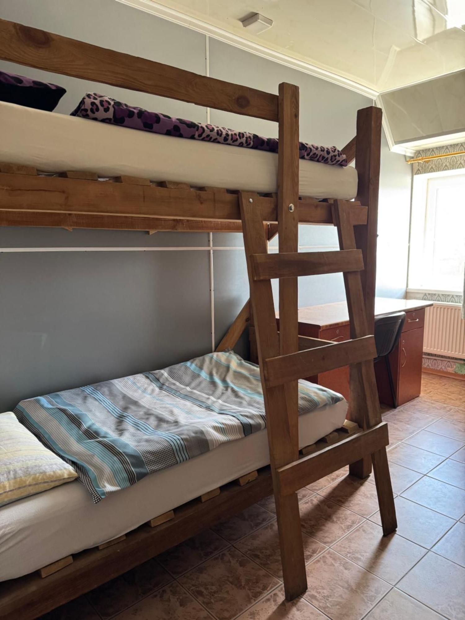 Хостел Благо Khmelʼnytsʼkyy Zimmer foto