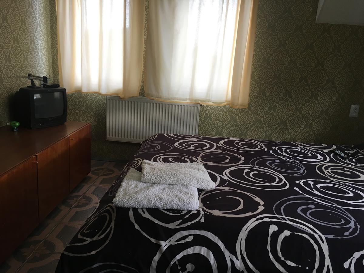 Хостел Благо Khmelʼnytsʼkyy Exterior foto